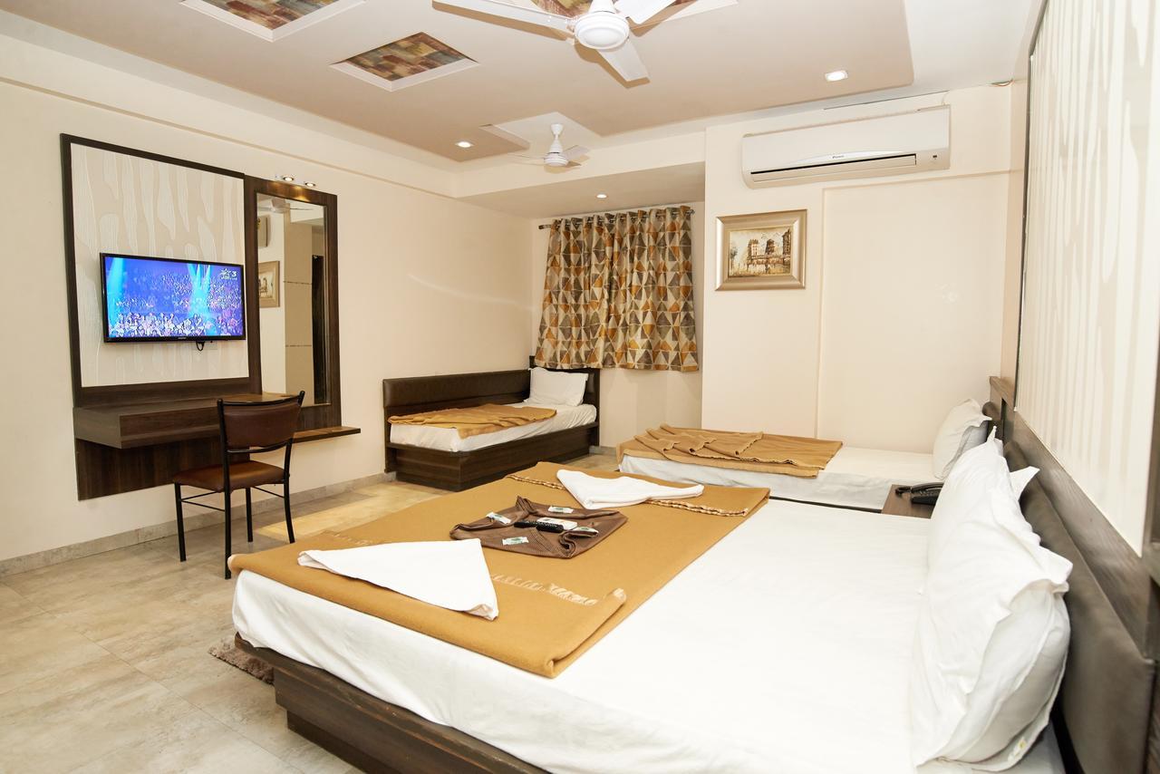 Hotel Sai Suraj Park Shirdi Exterior photo