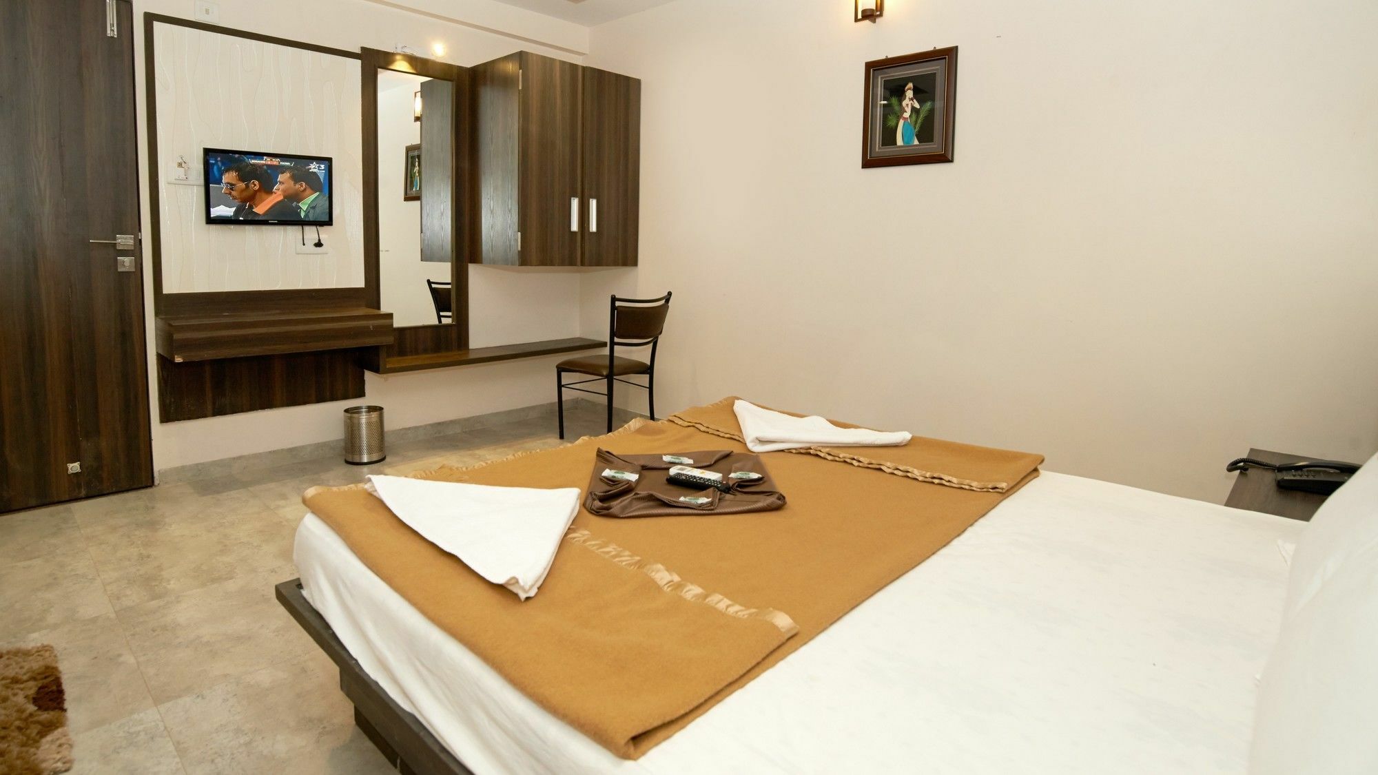 Hotel Sai Suraj Park Shirdi Exterior photo